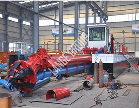 cutter suction dredger