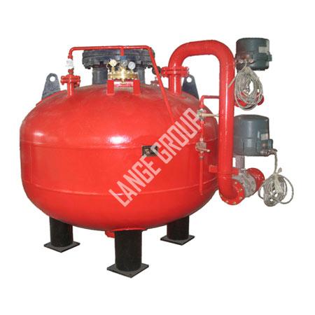 Dry powder fire extinguishing system