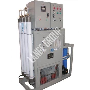 Reverse Osmosis Type Fresh Water Generator